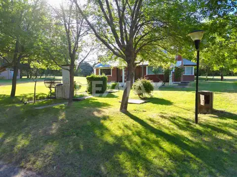 Casa 3 ambientes con 2 baños