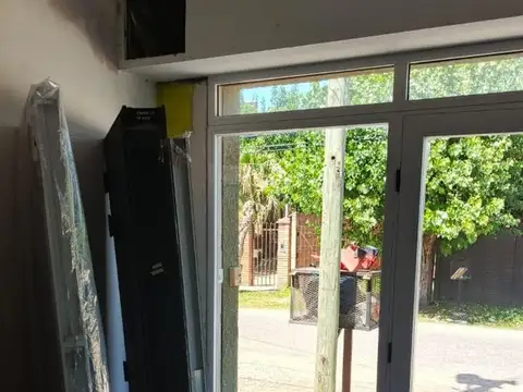 Casa 5 ambientes con 4 baños