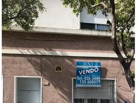 J De Ayolas 300