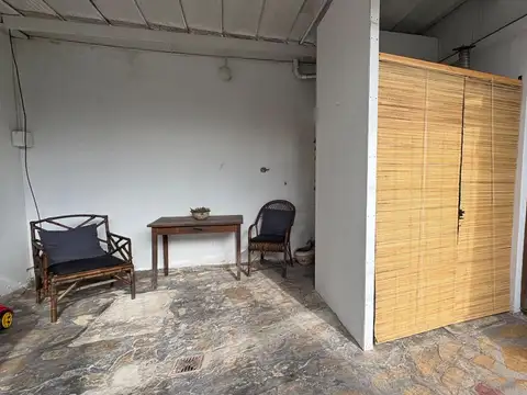Galpon en venta con casa y jardin Victoria