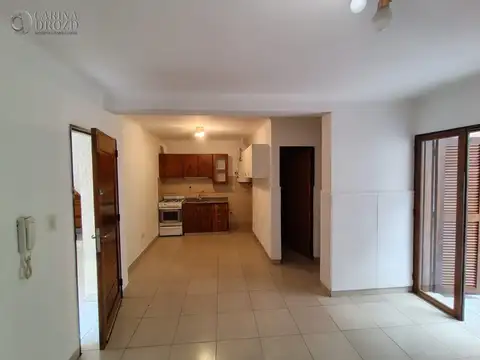 Departamento en Alquiler en Godoy Cruz, $ 420.000