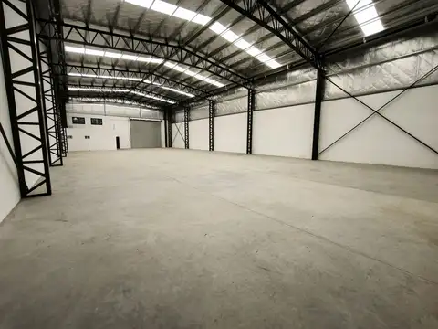 Galpon en Alquiler en Villa Lynch, $ 5.500.000