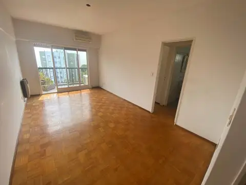Departamento en Alquiler en Vicente Lopez Vias / Maipu, $ 850.000