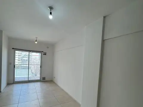Departamento 2 amb. balcon contrafrente excelente estado