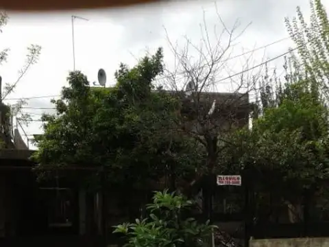 Edificio - Venta - Argentina, LONGCHAMPS - MITRE 1970