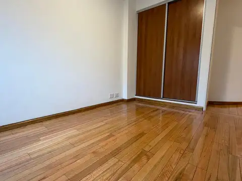 Av. Pedro Goyena 300, Piso 4