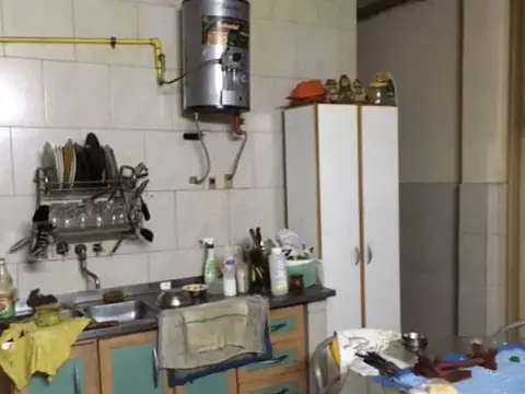 LOCAL GASTRONÓMICO CON VIVIENDA