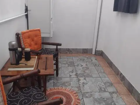 Depto Tipo Casa 4 ambientes con 3 baños