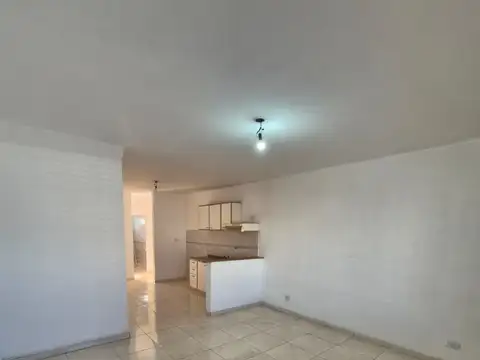 ANTARTIDA ARGENTINA (87) 2300, Piso 1