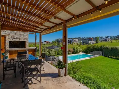 Casa en Alquiler Temporal A Estrenar