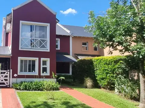 Casa Barrio Cerrado Los Alamos rincon de Milberg