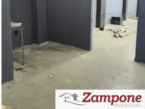 LOCAL COMERCIAL VARIOS RUBOS 237M2 CUBIERTOS IDEAL DEPOSITO