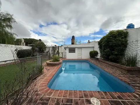 Casa en Venta Bajo Palermo excelente ubicacion pileta patio