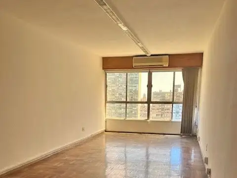 Oficina en Alquiler 42 años