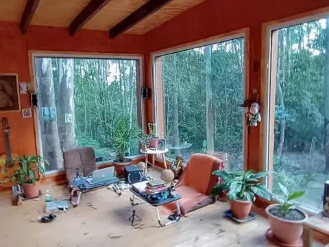 Terreno con dos construcciones en venta de 2727m2 ubicado Las cumbres