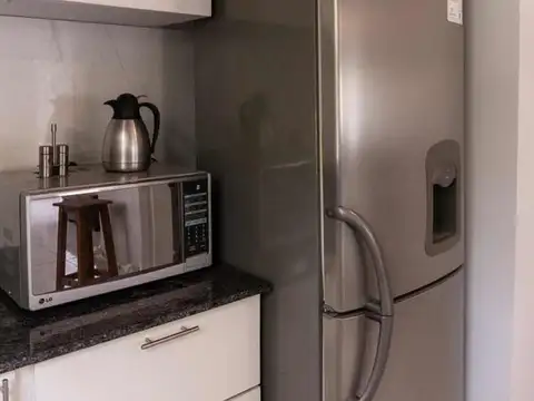 Lavardén e/ Punero y Mitre