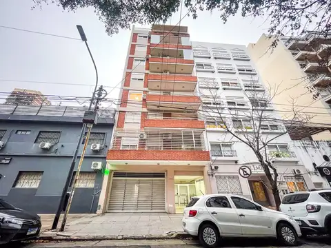 ALQUILER 3 AMBIENTES AL FRENTE CON BALCÓN