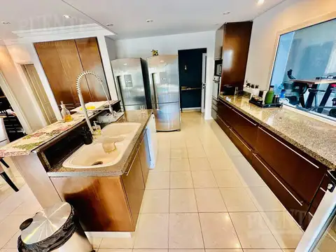 Casa en Venta en Solar Del Bosque, USD 400.000