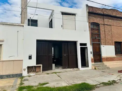 Oportunidad Única  Galpón con Oficinas y Terraza