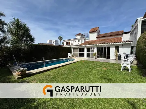 Casa en Venta en Aranjuez Country Club APTO CREDITO