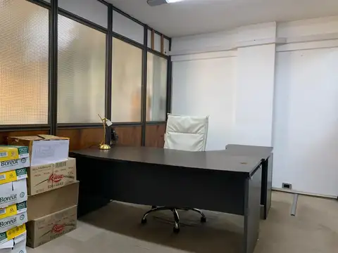 Oficina en Alquiler en Centro, $ 850.000