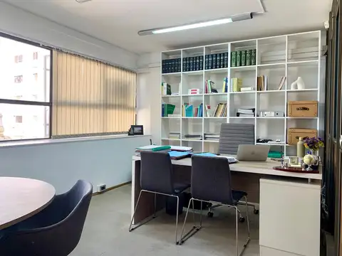 Oficina en Alquiler en Centro, $ 850.000