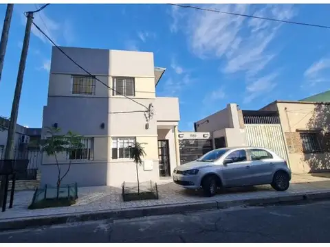 Virrey Cisneros 1500 , Piso 0