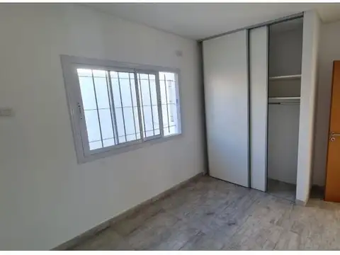 Departamento 3 amb nuevo, en complejo de duplex. En Ramos mejia