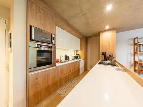 Departamento 6 ambientes con 3 baños
