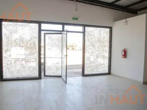 Local en Alquiler en Cipolletti, $ 3.000.000