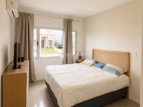 Casa 4 ambientes en venta en Barrio San Pablo, Pilar | 3 dormitorios, suite, pileta y parrilla