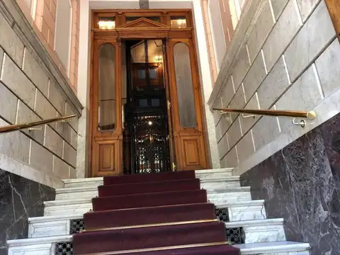 Oficina en Venta en San Nicolás, USD 192.000