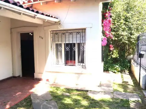 9 De Julio 900