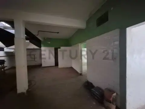 José Pacheco de Melo 5100, Piso 0