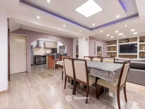 VENTA | PERMUTA - Ph de 2 dormitorios, y terraza con quincho - Barrio Matheu, Rosario.
