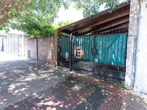 VENTA CASA 7 AMBIENTES VILLA PUEYRREDON CABA