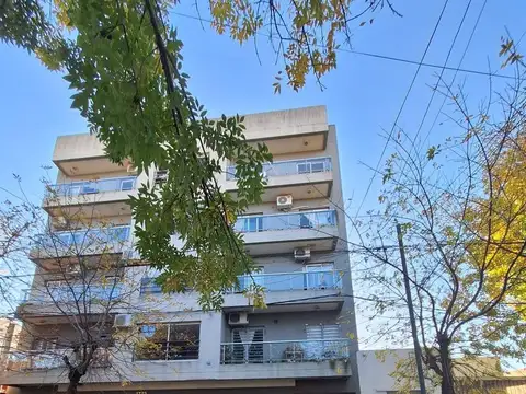 Cochera 35 y 29