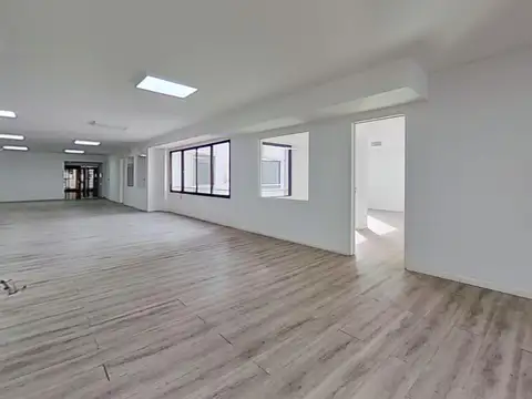 OFICINA EDIFICIO CORPORATIVO 420M2