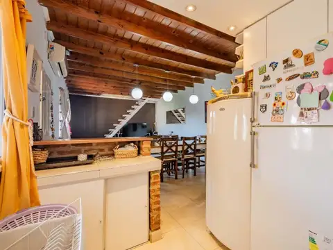 Casa 3 ambientes con 2 baños