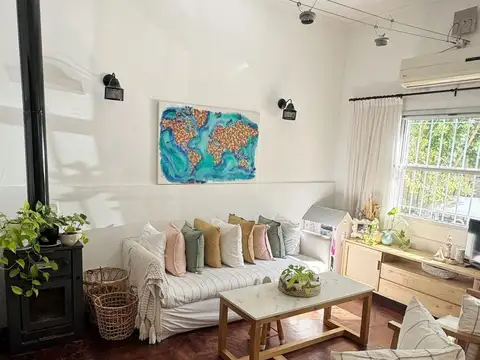 Casa en Venta con 1 cochera