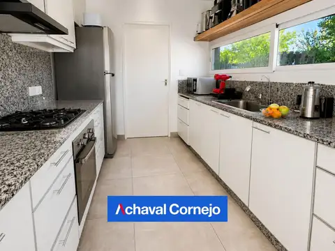 Casa en Alquiler de 4 dormitorios