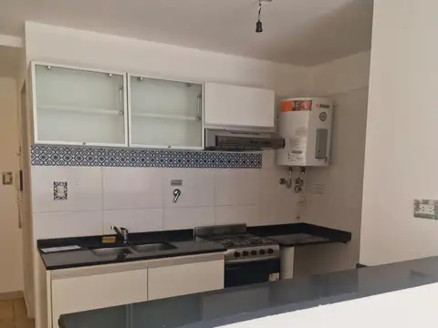 Av. Donato Alvarez 2000, Piso 6