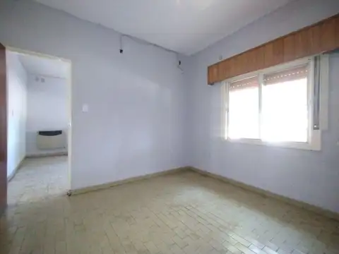 Depto Tipo Casa en Alquiler de 4 ambientes