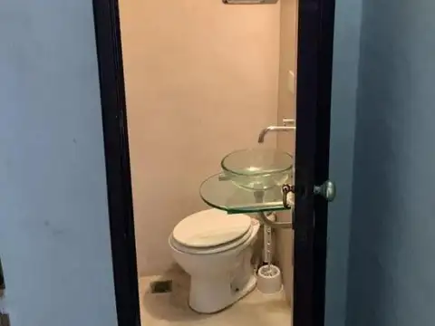 Casa en Alquiler con 2 cocheras