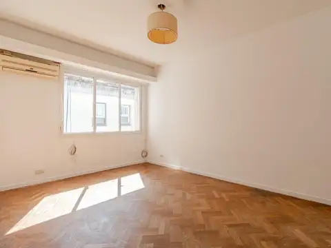RESERVADO   Piso alto I muy luminoso I 2 amb y 1/2