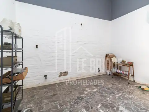 Terreno en Venta en Paternal, USD 150.000