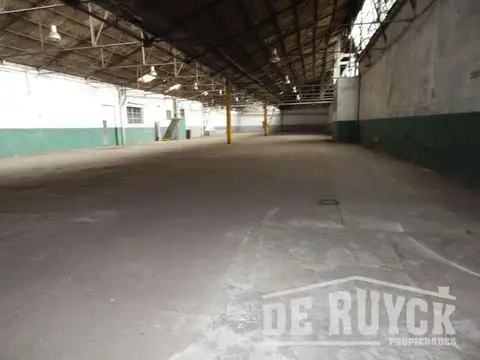 Galpon en Venta 70 años