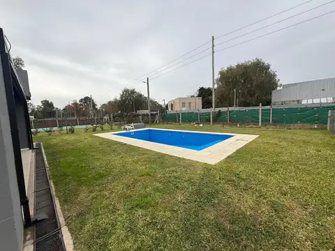 Casa en Venta en Alvarez Del Bosque, USD 155.000