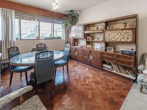 Venta departamento 3 ambientes Floresta Parque Avellaneda, Apto Crédito