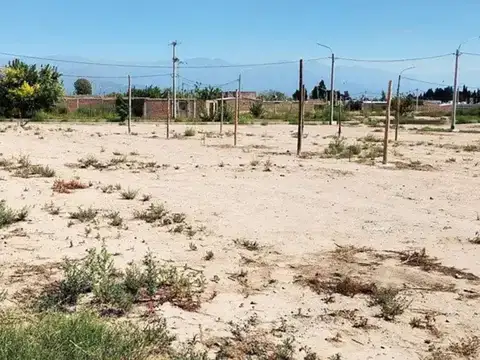 Lote en venta Barrio la amistad